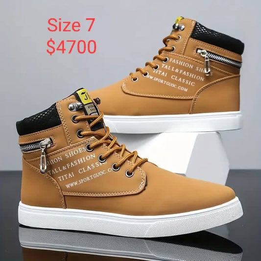 Man uppers shoe