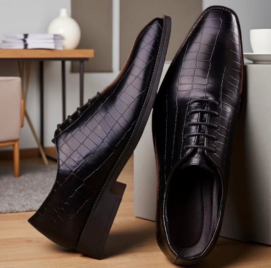 Dress shoe