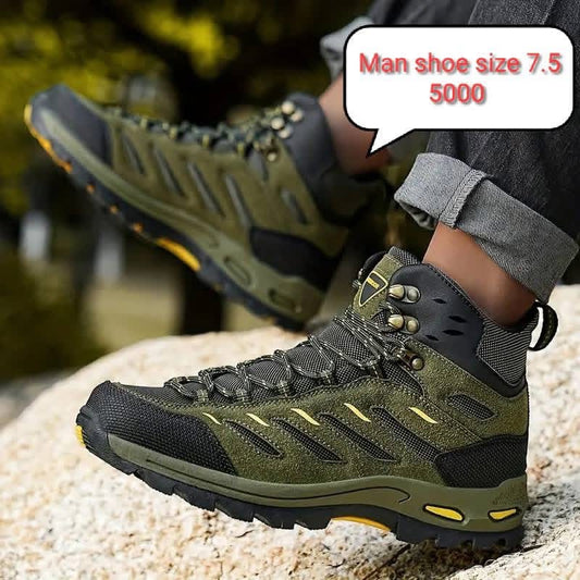 Man uppers shoe